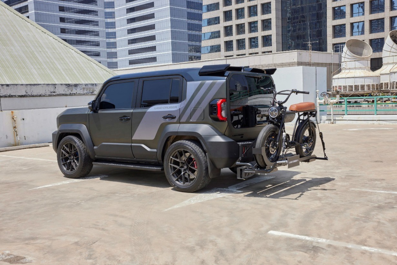 Toyota Land Cruiser FJ