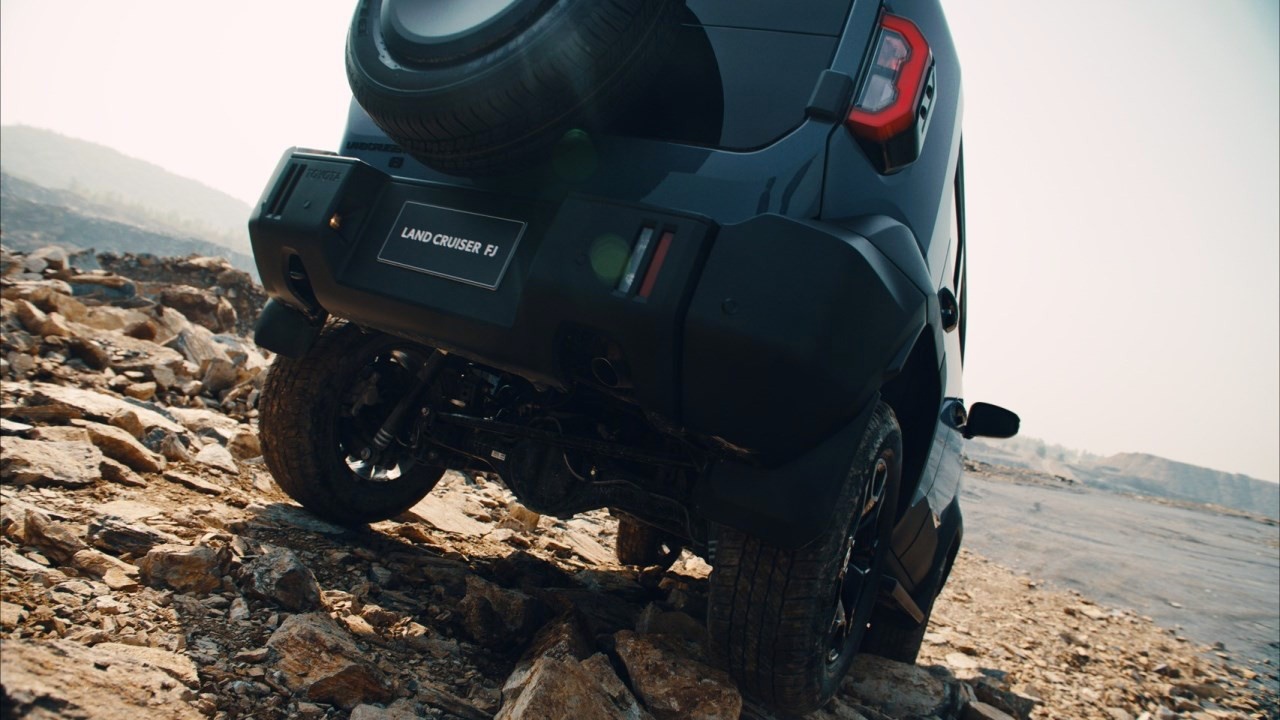 Toyota Land Cruiser FJ