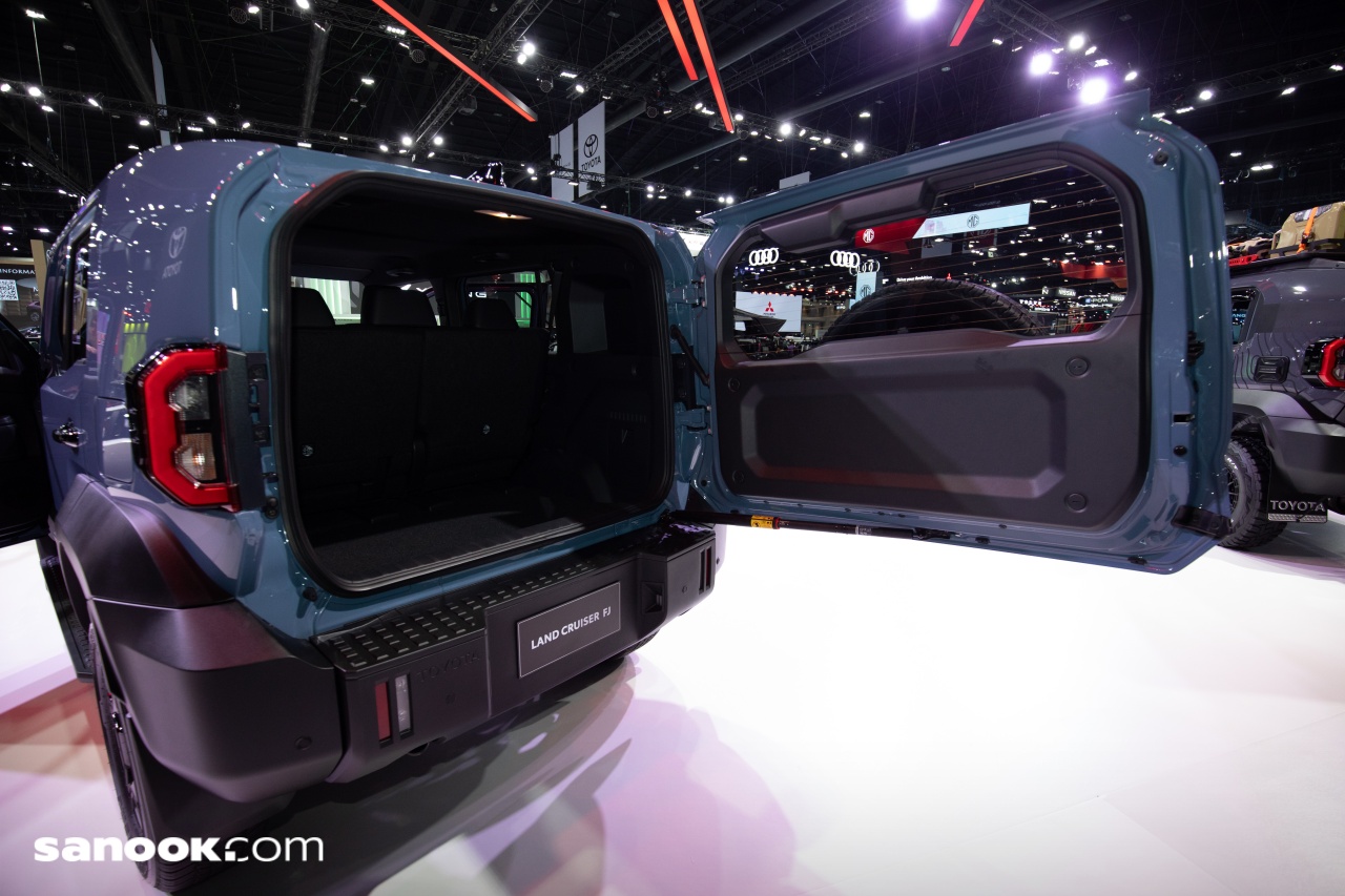 Toyota Landcriuser FJ