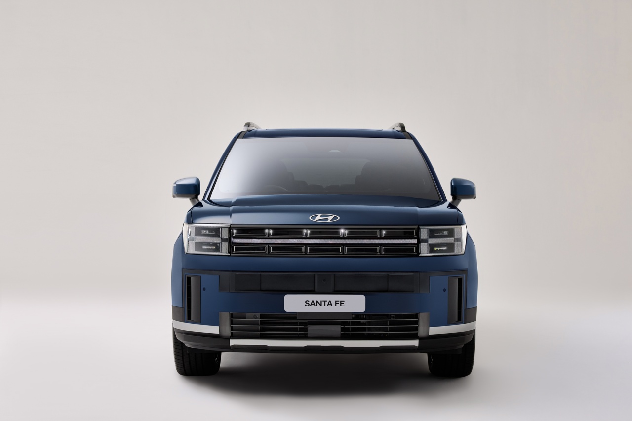 Santa FE Hybrid HTRAC AWD 