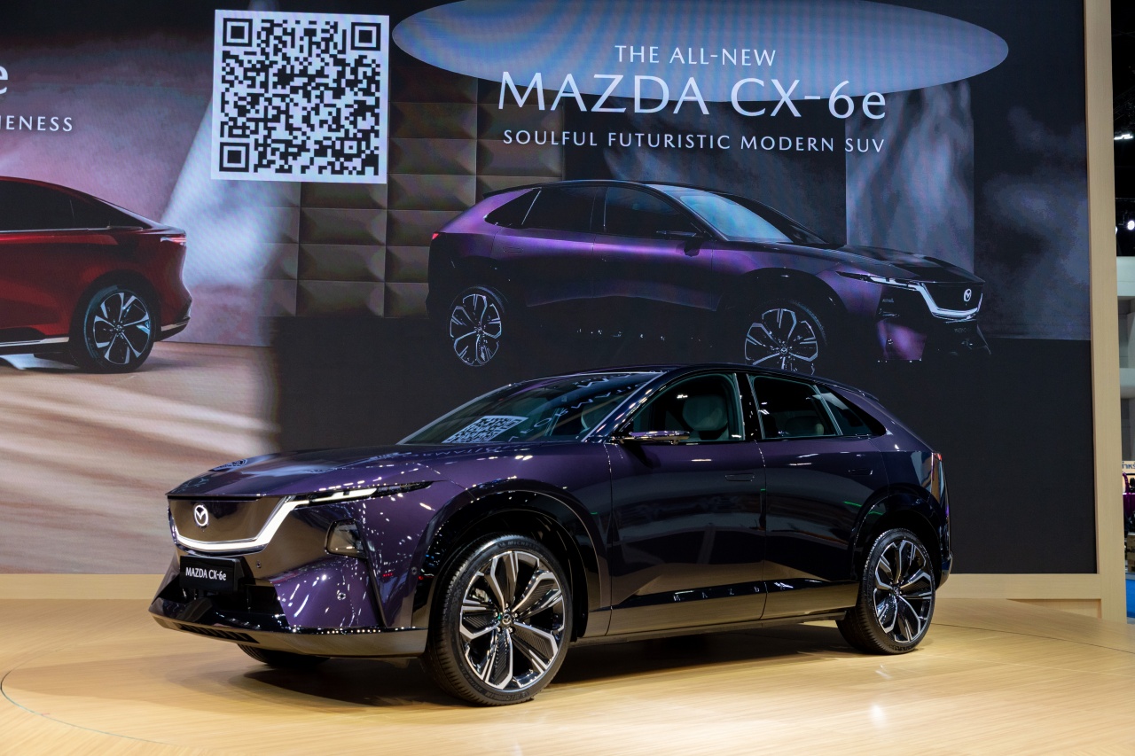 Mazda CX-6e