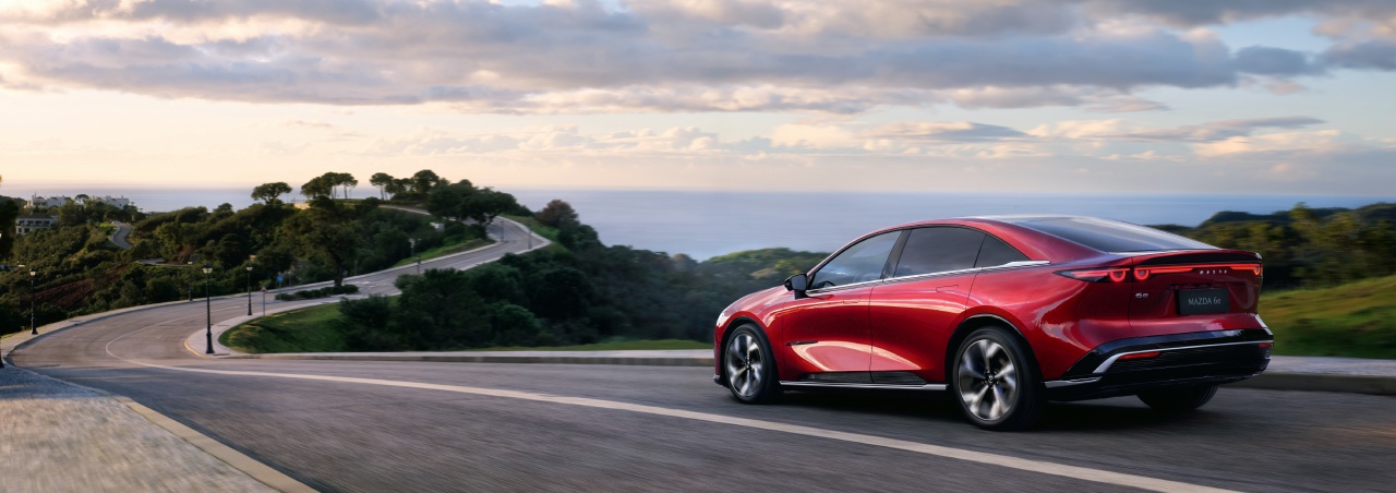 Mazda 6e