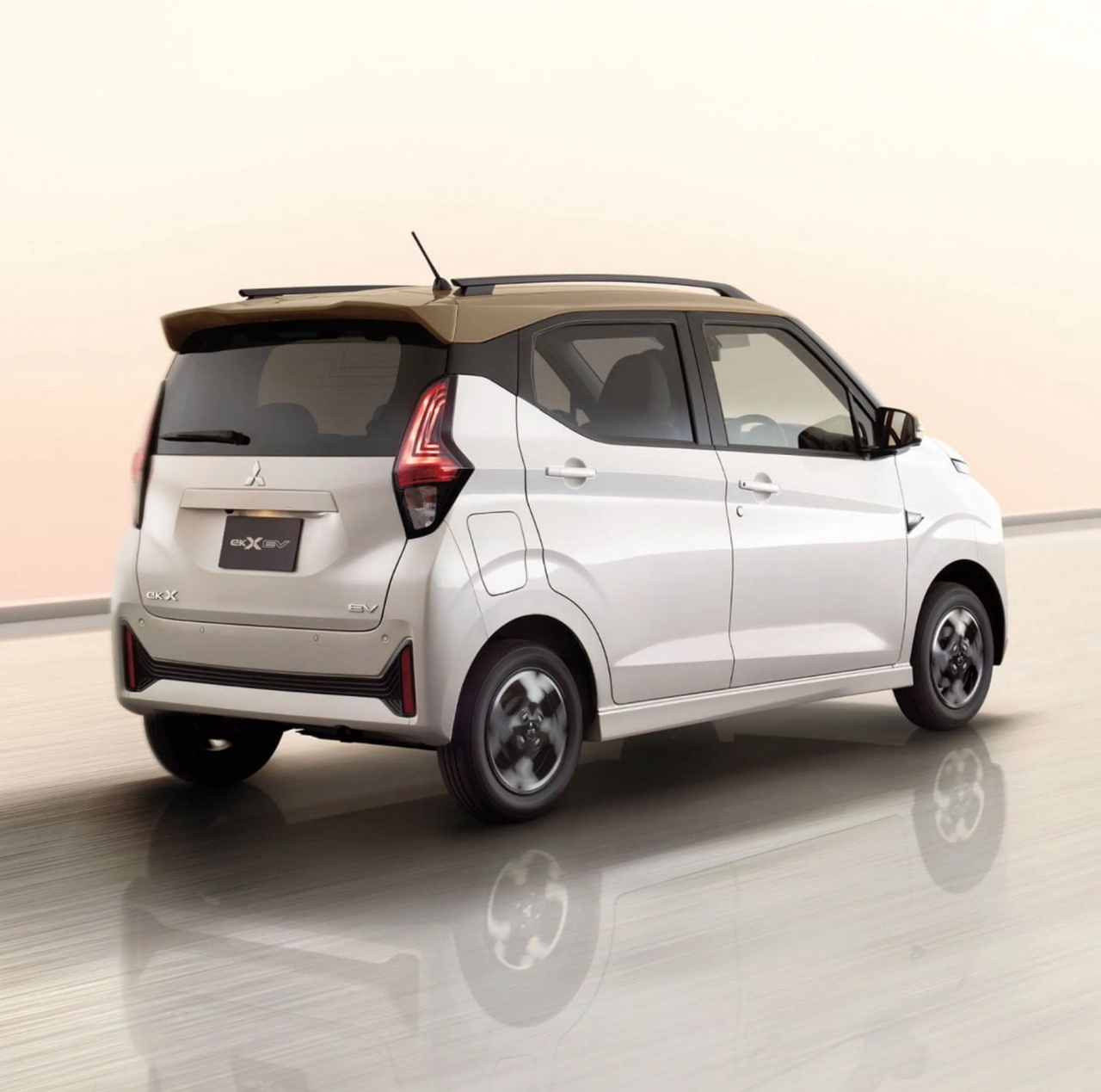 Mitsubishi eK Cross EV  / eK X EV
