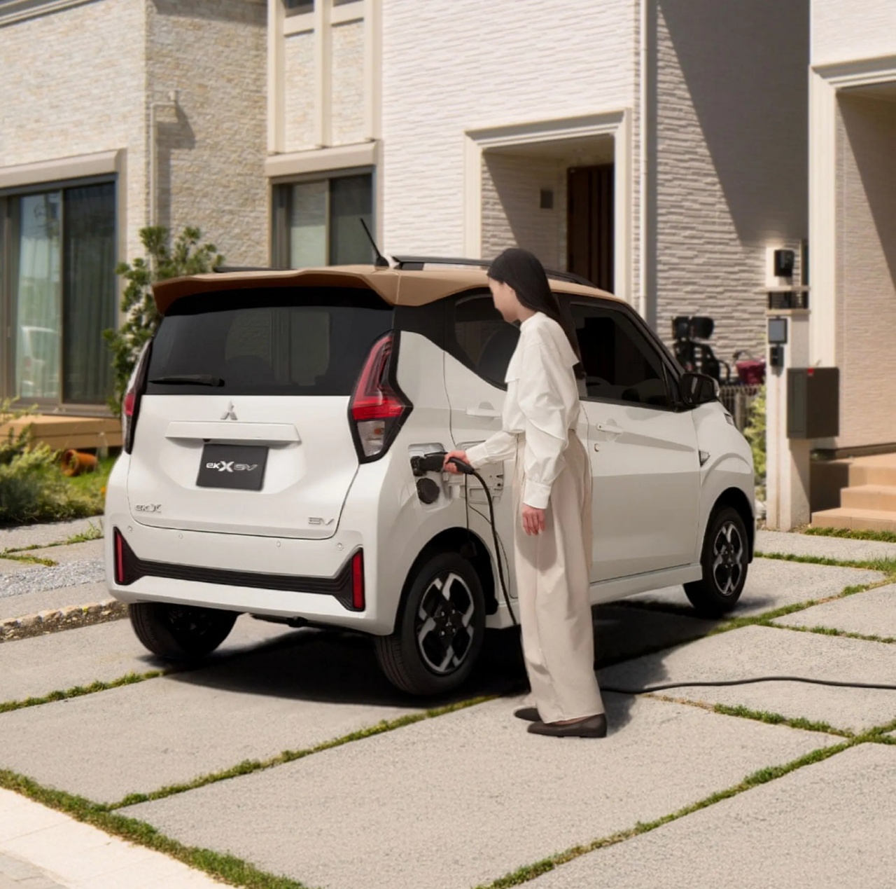 Mitsubishi eK Cross EV  / eK X EV