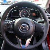 Mazda 2 2015 รีวิว