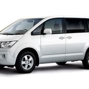 Mitsubishi Delica Space Wagon 