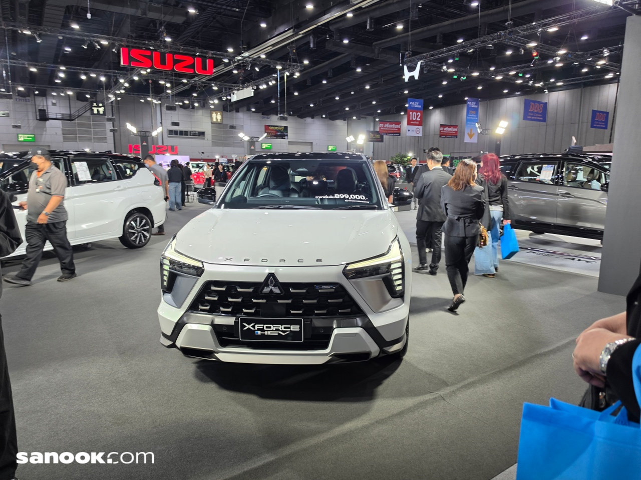 Mitsubishi Attrage