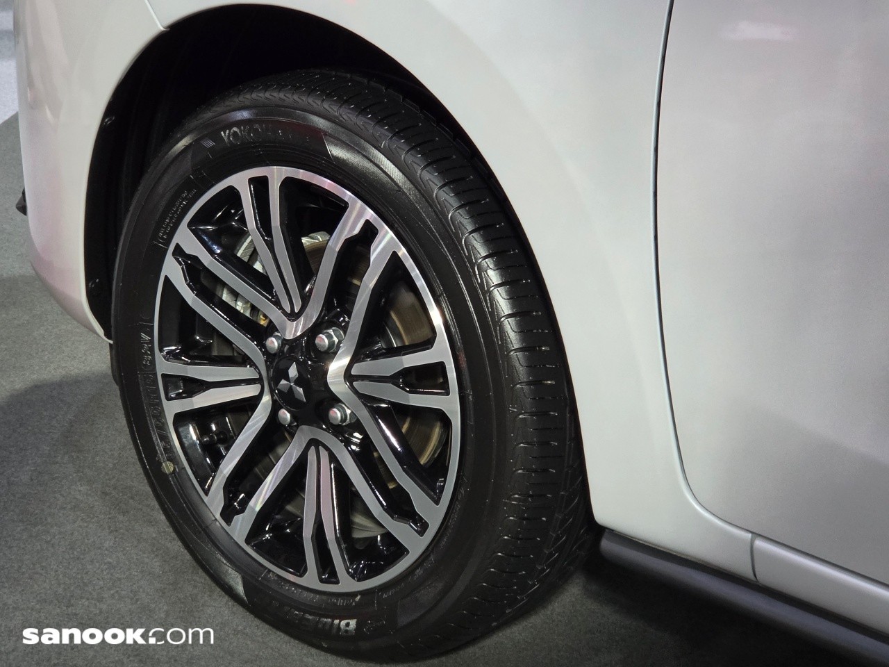 Mitsubishi Attrage