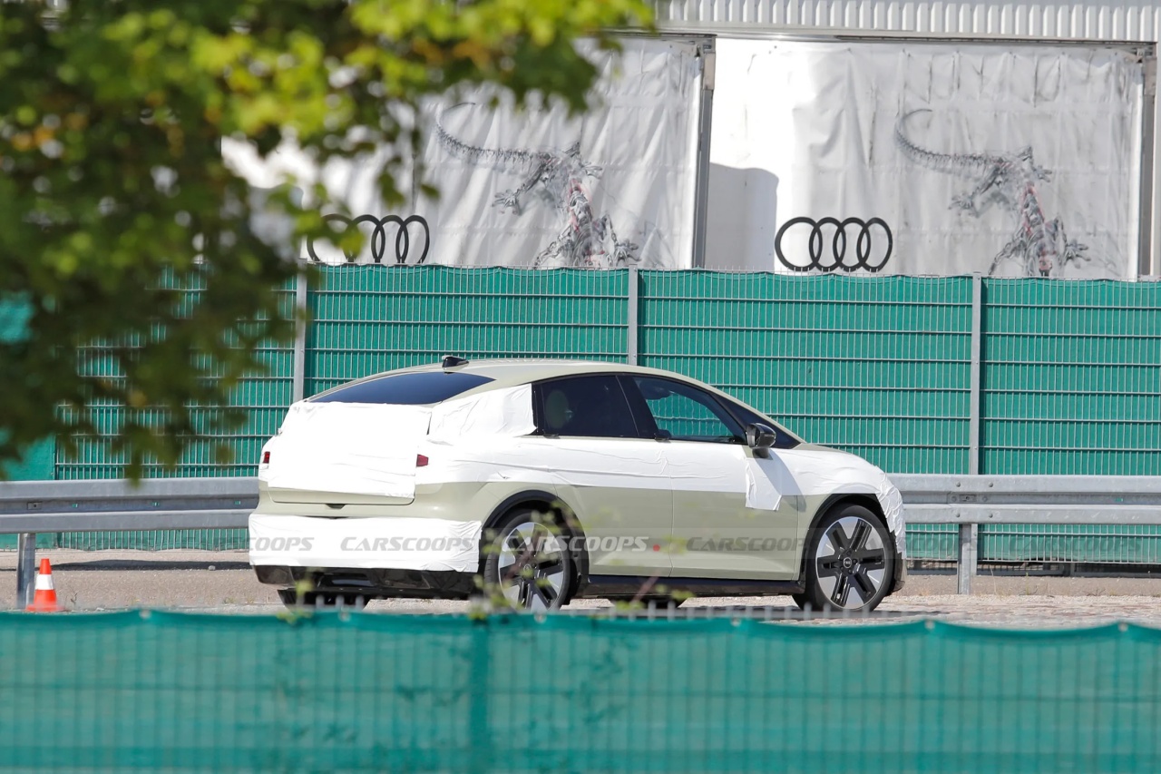 Spyshot Audi A2