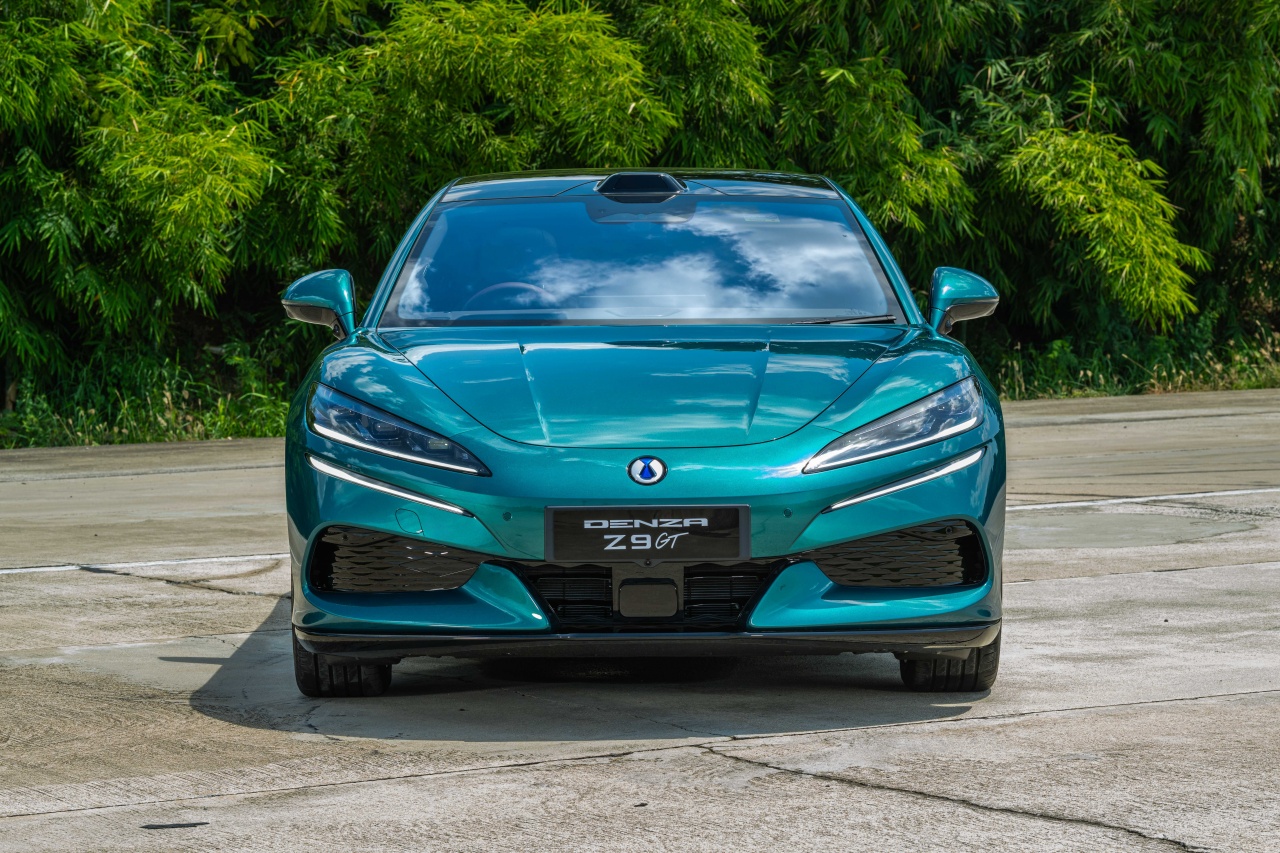 Denza Z9 GT