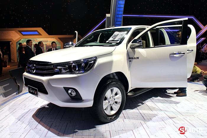 Toyota Hilux Revo 2015 