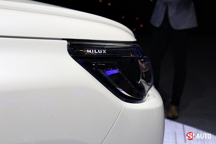 Toyota Hilux Revo 2015 