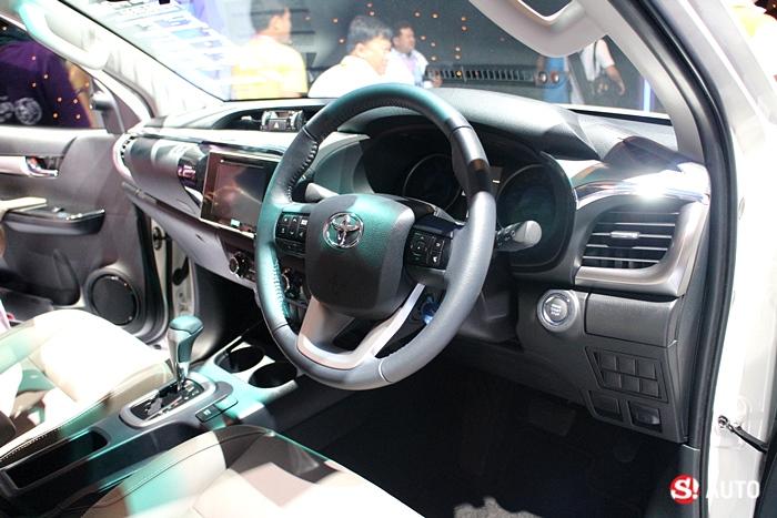 Toyota Hilux Revo 2015 