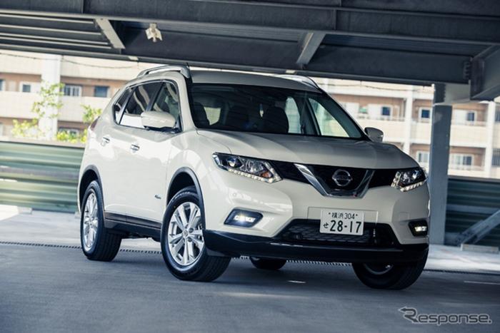 Nissan X-Trail Hybrid 