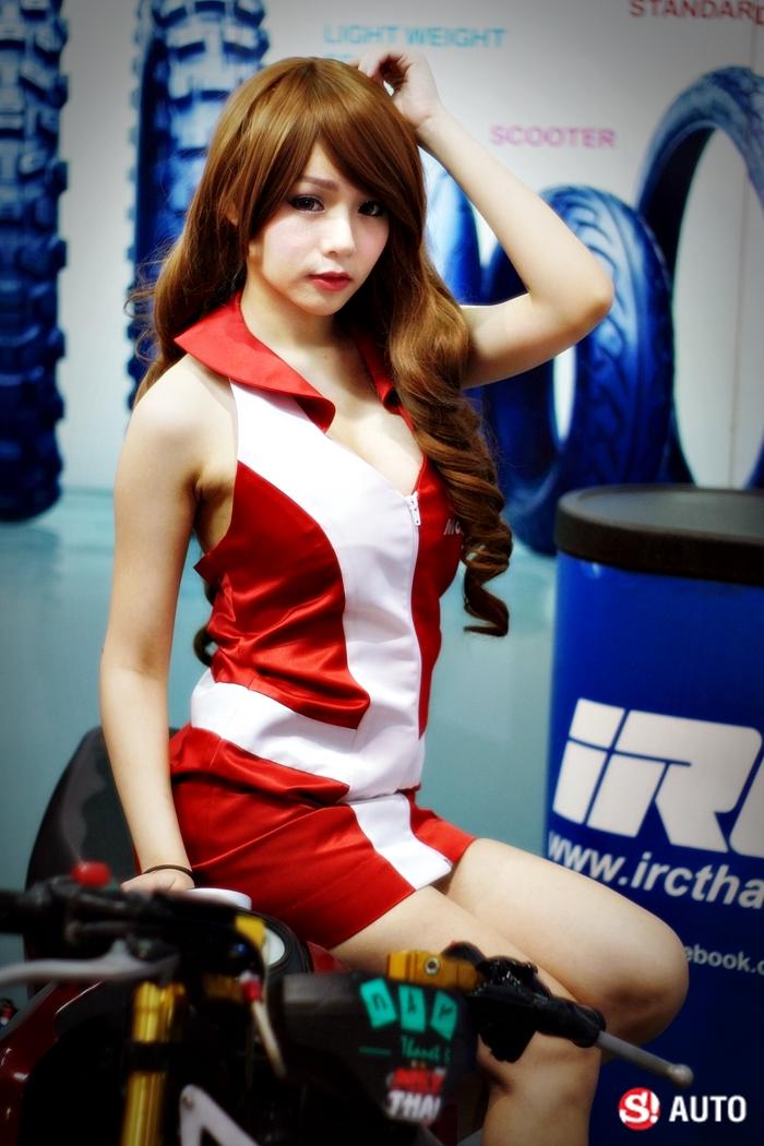 พริตตี้ Auto Salon 2015