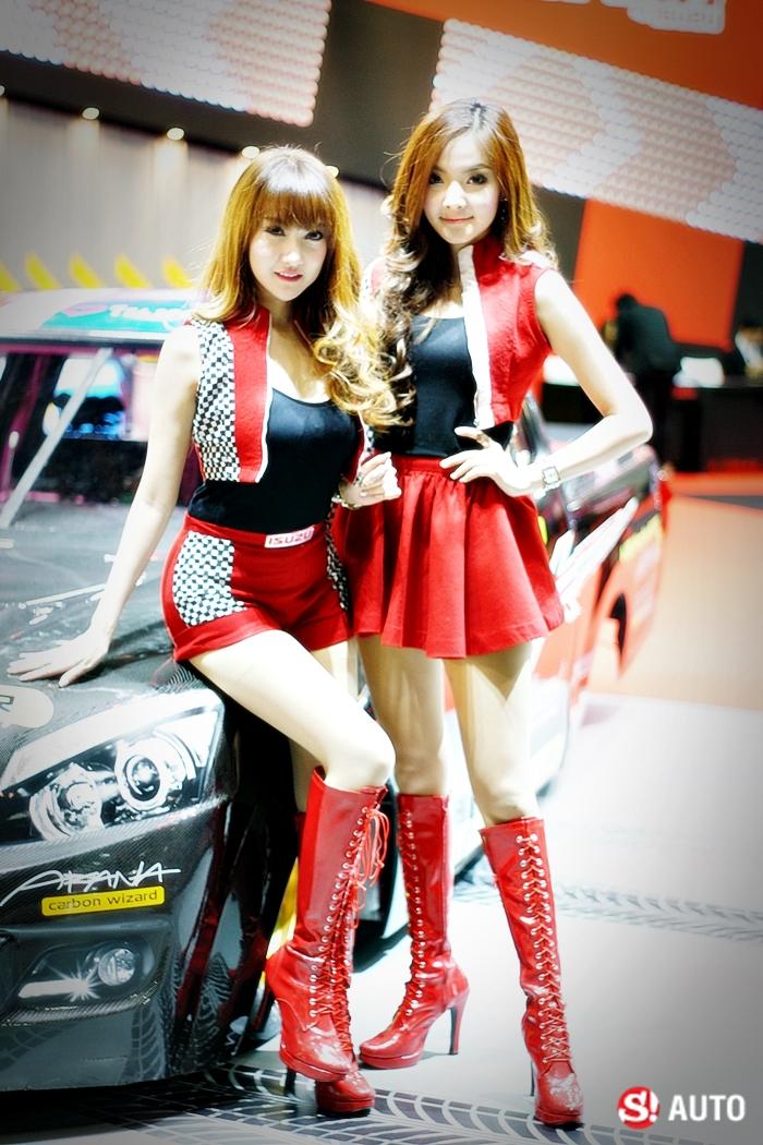 พริตตี้ Auto Salon 2015