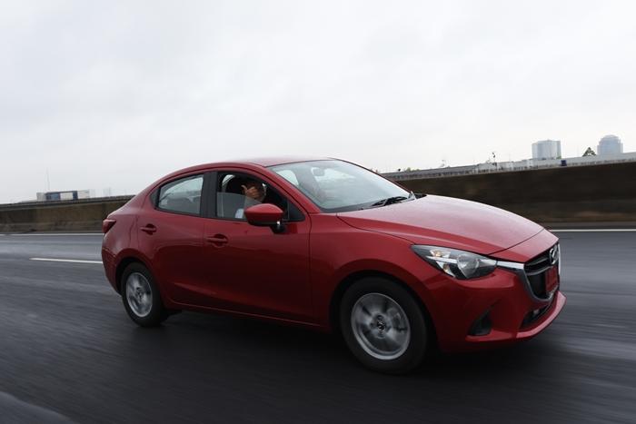 Mazda 2 เบนซิน