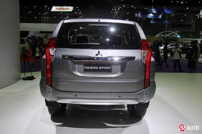 Mitsubishi Pajero Sport 2015