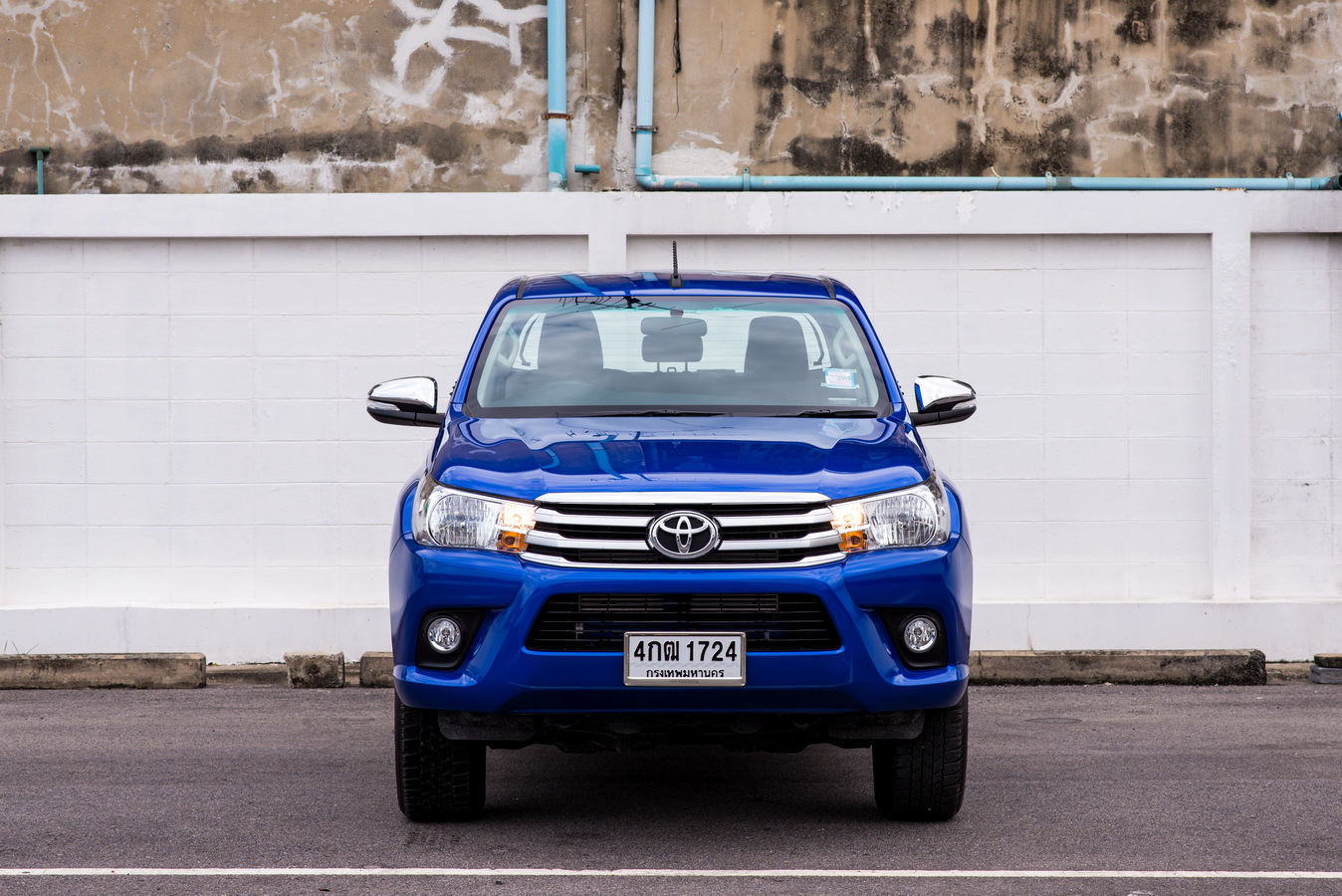 test group TOYOTA HILUX REVO 10