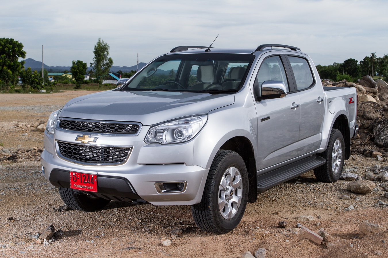 grouptest CHEVROLET COLORADO 01