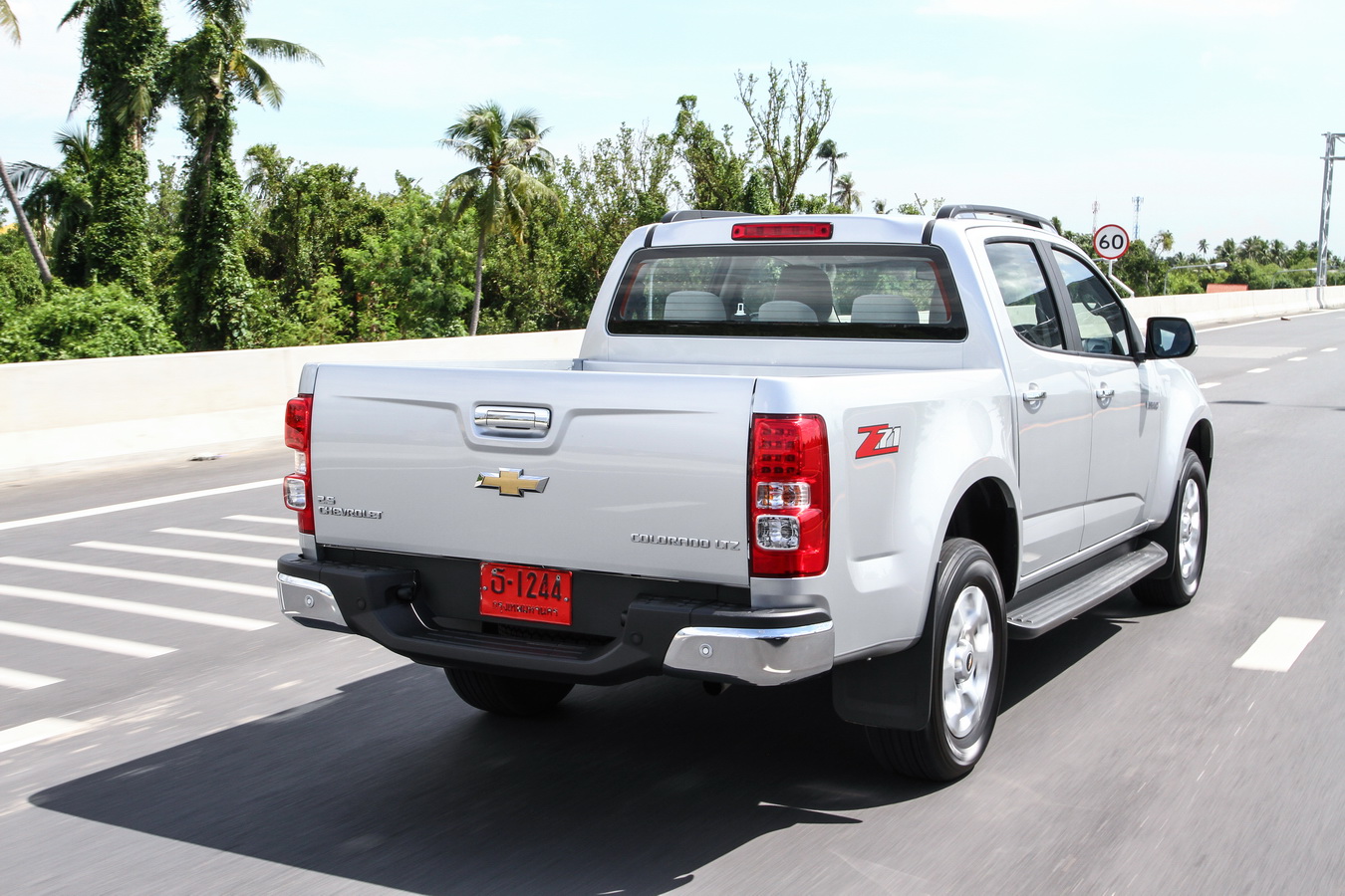 grouptest CHEVROLET COLORADO 03