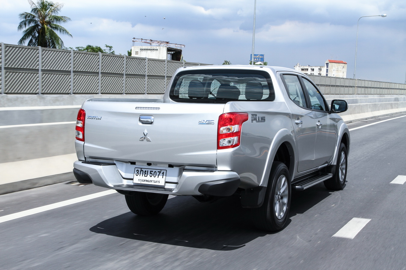 group test MITSUBISHI TRITON 03