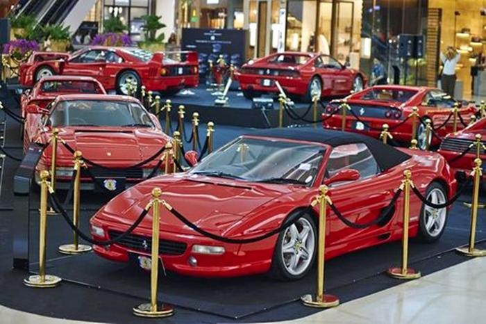 The Classic Ferrari Collection