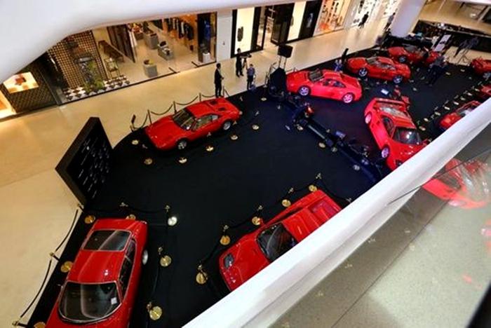 The Classic Ferrari Collection