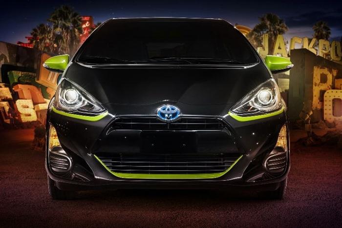 Toyota Prius C Persona 2016