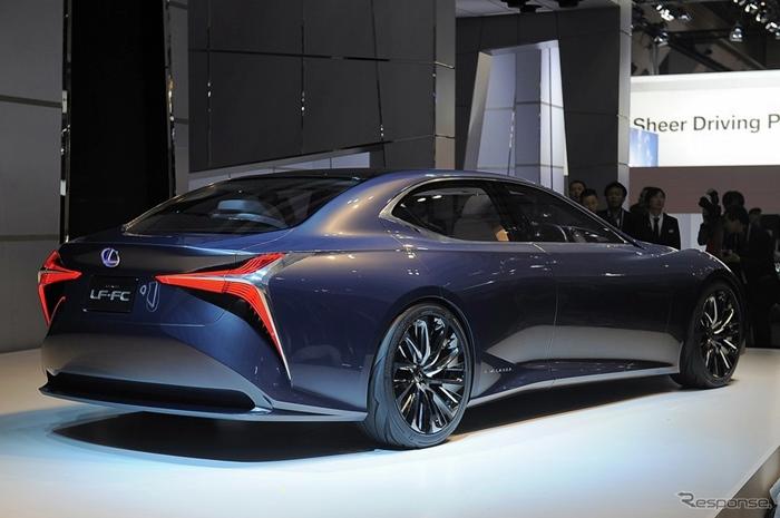 Lexus LF-FC