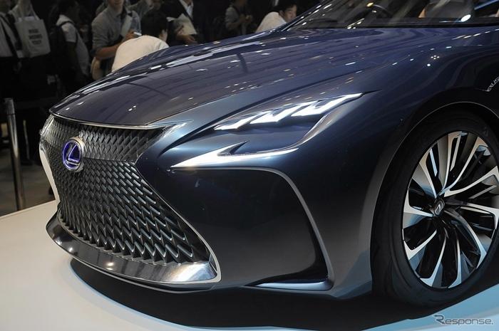 Lexus LF-FC