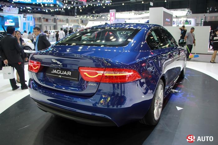 Jaguar XE