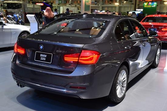 BMW 3-Series ไมเนอร์เชนจ์