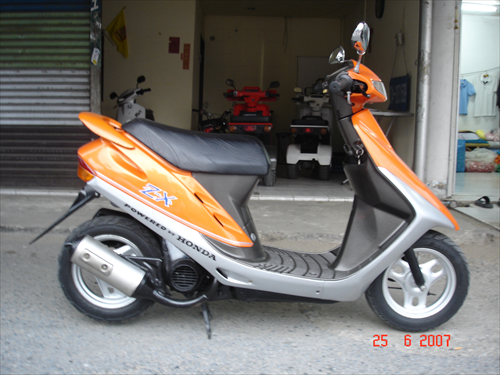 Honda dio af28 zx