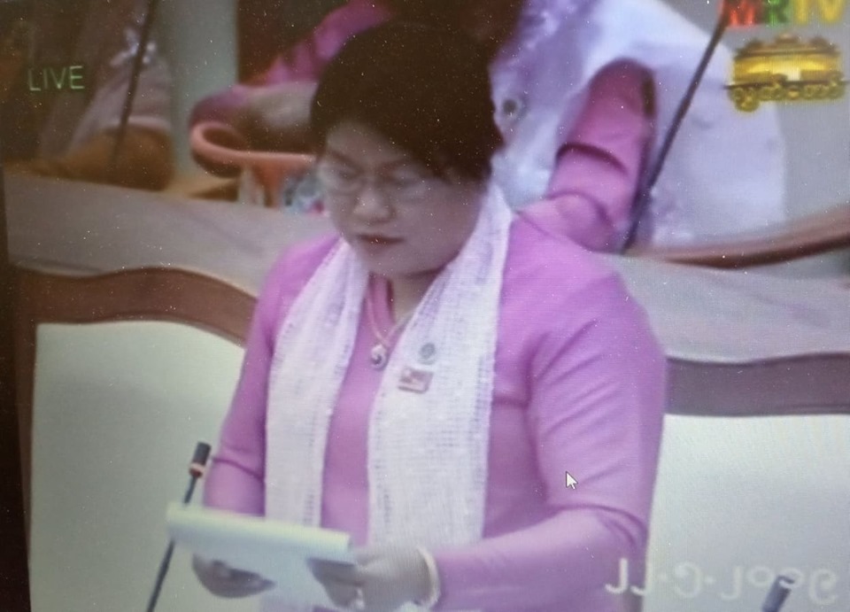 ႏိုင္ငံအမ်ားစုတြင္အမိႈက္မွေရႊျဖစ္ေနခ်ိန္တြင္ျမန္မာႏိုင္ငံတြင္အမိႈက္ကစျပႆာဒ္မီးေလာင္ေကာင္းတုန္းပဲရွိေသးဟုလႊတ္ေတာ္ကိုယ္စားလွယ္ဆို