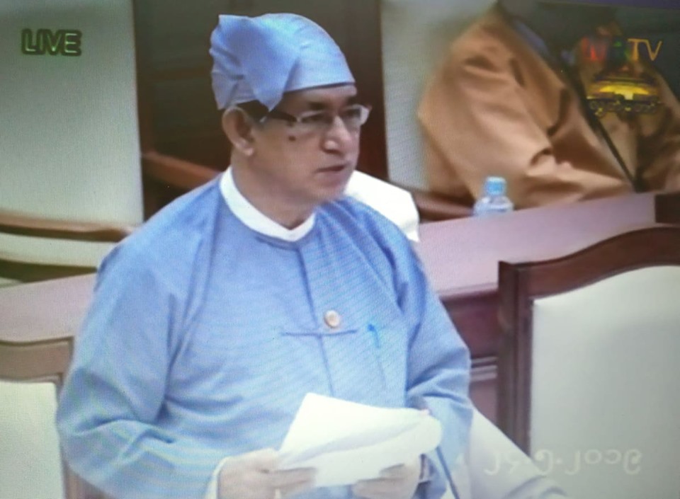 အဖိုးတန္ေက်ာက္စိမ္း၊ေက်ာက္မ်က္ရတနာမ်ားအားတရားမ၀င္လမ္းေၾကာင္းမွခိုးထုတ္ႏိုင္ျခင္းမရွိေစရန္အျမဲတမ္း စစ္ေဆး ေဆာင္ရြက္ေနဟုဒု၀န္ႀကီးဆို