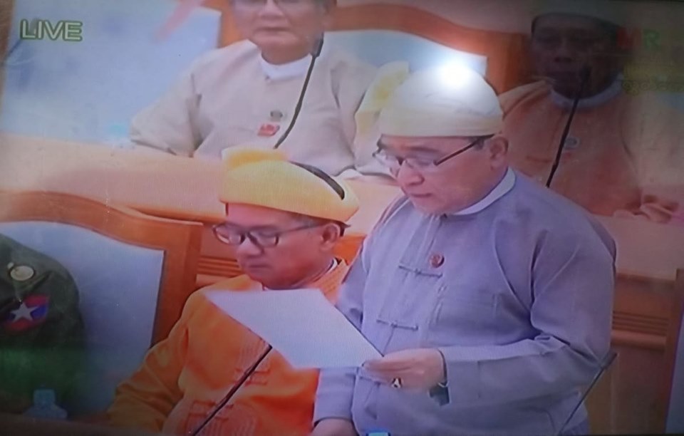 ကိုယ္ဝန္ေဆာင္မိခင္မ်ားႏွင့္အသက္(၂)ႏွစ္ေအာက္ကေလးမ်ားအားေငြေၾကးေထာက္ပံ့ရန္IDAထံမွကန္ေဒၚလာသန္း(၁၀၀)ေခ်းေငြရယူရန္လႊတ္ေတာ္သို႔ရွင္းလင္းတင္ျပ