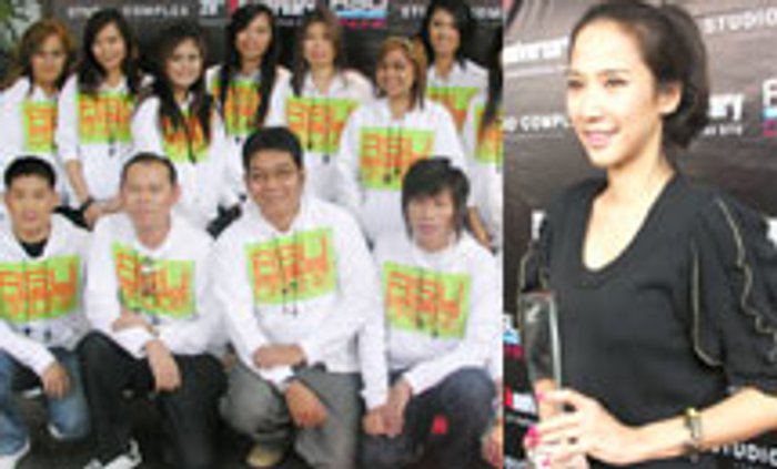 สมาร์ททีมออนไลน์ ทูตข่าวสารสำหรับวัยโจ๋