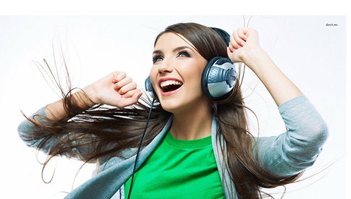 7 เทคนิคฝึกภาษาง่ายๆ เป็นเร็ว แถมไม่เบื่อโดยใช้ ‘เพลง' เป็นตัวช่วย
