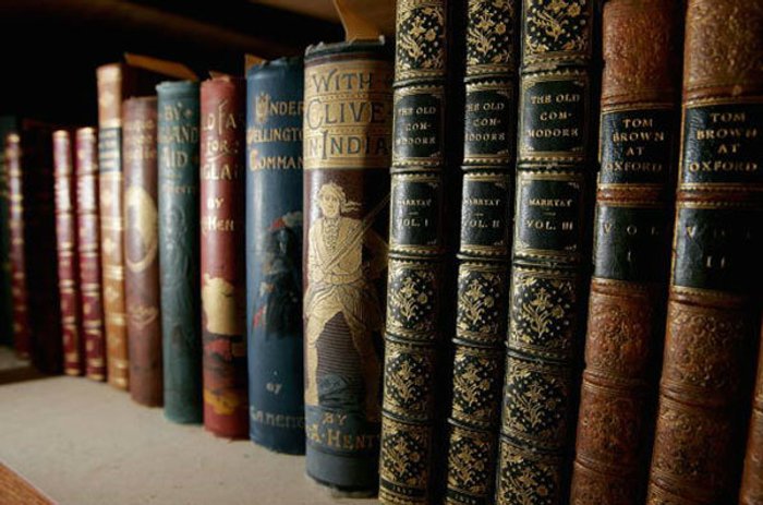 เปิด 10 อันดับ หนังสือ "แพง" ที่สุดในโลก