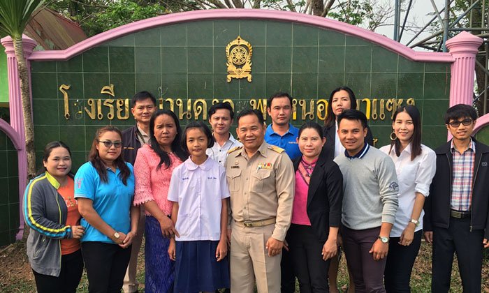 นักเรียนบึงกาฬสุดเก่ง สอบโอเน็ต "วิชาคณิต" ได้เต็ม 100 ฝันอยากเป็นครู