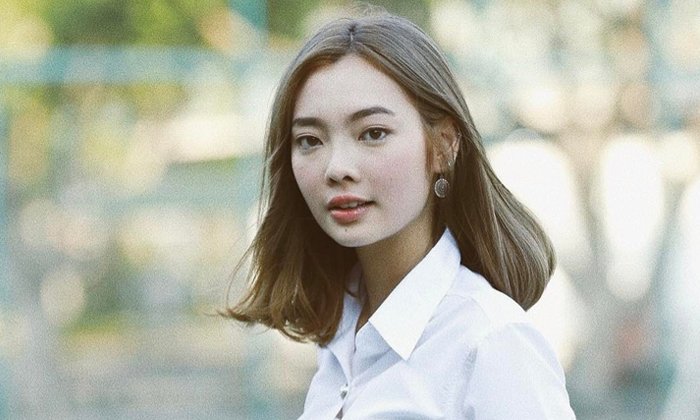 สาวสายแฟชั่น เปิดวาร์ป "พรอยมน มนสภรณ์" เด็กฝึกงาน "น้อง.พี่.ที่รัก"