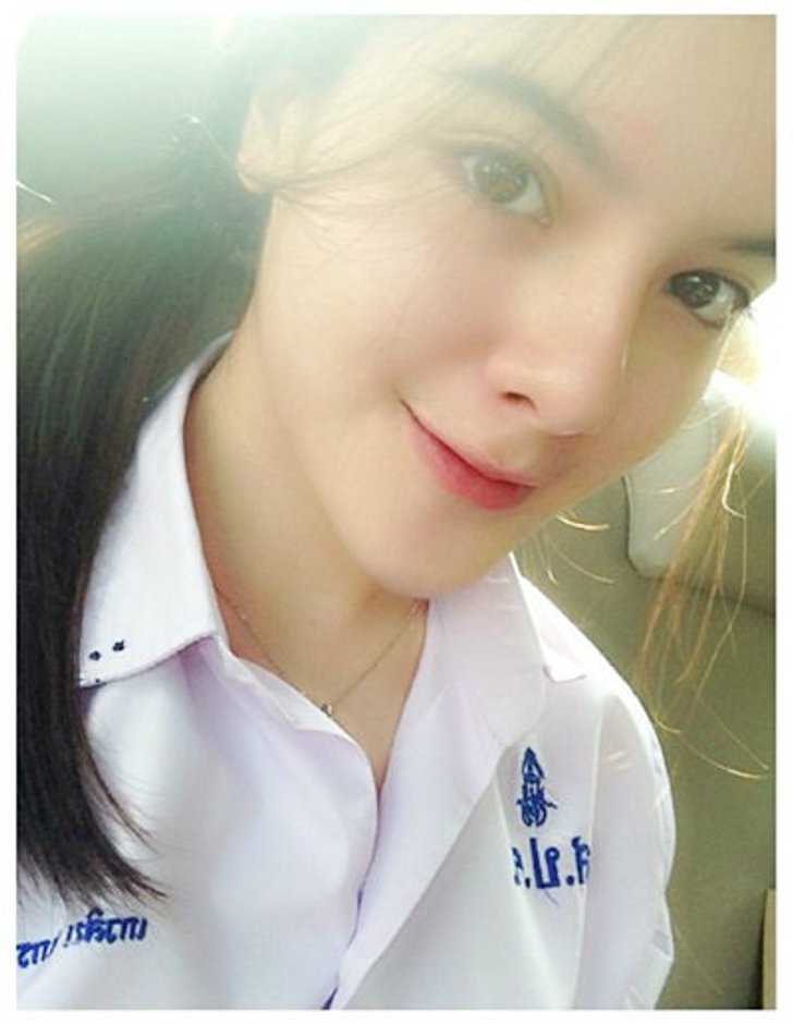 เกวลิน แกรนท์ นักเพาะกายอายุ18 ปี ที่เค้าว่า...สวย