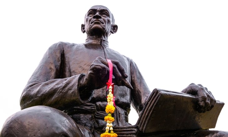 วันสุนทรภู่ ประวัติสุนทรภู่ กวีเอก 4 แผ่นดินของประเทศไทย