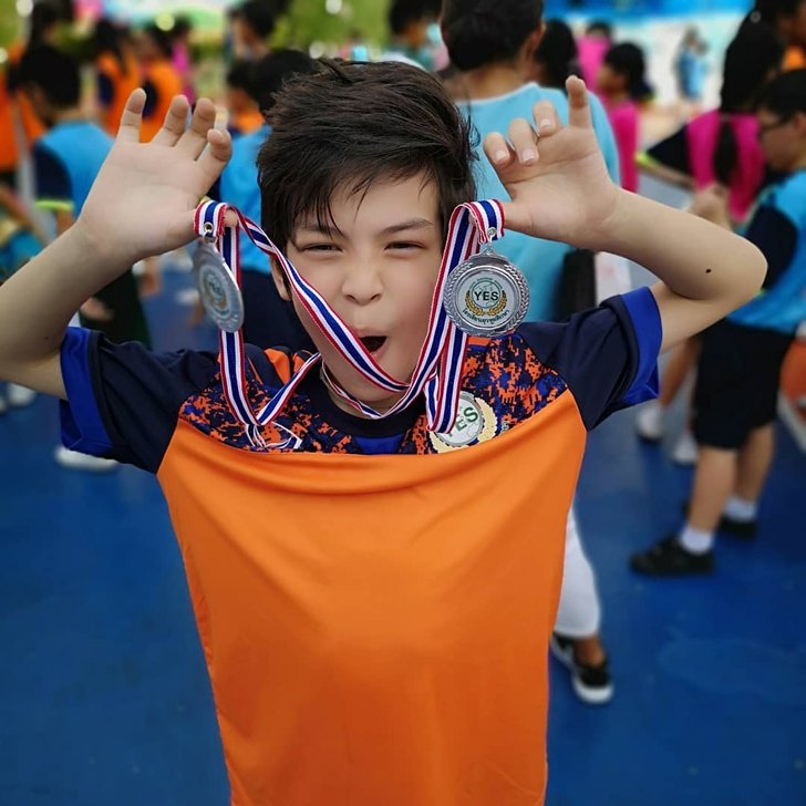 ยิ่งโตยิ่งหล่อ น้องฑีฆายุ ลูกชาย แอนนี่ บรู๊ค ฉลาดเรียนเก่ง และใช้ชีวิตอย่างมีค่า