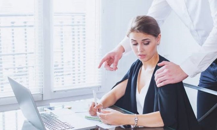 ทำไม? สังคมในปัจจุบันถึงเกิด “Sexual Harassment” ได้ง่ายขึ้น