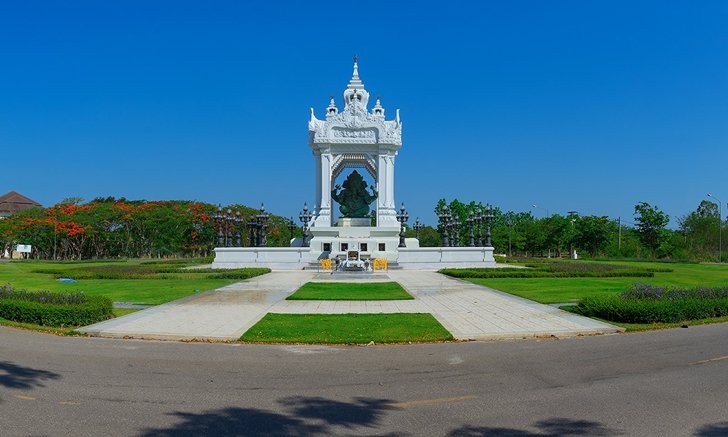 พาส่อง มหาวิทยาลัยศิลปากร วิทยาเขตสารสนเทศเพชรบุรี มหาวิทยาลัยสุดร่มรื่นในป่าใหญ่