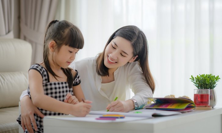 สำคัญอย่างไร ที่ต้องปลูกฝังให้ลูกน้อยเห็นคุณค่าและนับถือตัวเอง