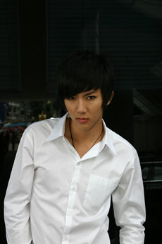 โทโมะ-วิศวะ ไทยานนทร์