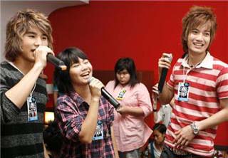 Meet & Greet Nice 2 Meet U & K-OTIC